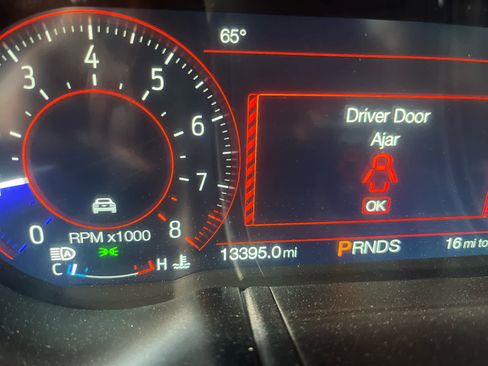 Used 2023 Ford Mustang GT Premium w/ GT Performance Package RWD image 3