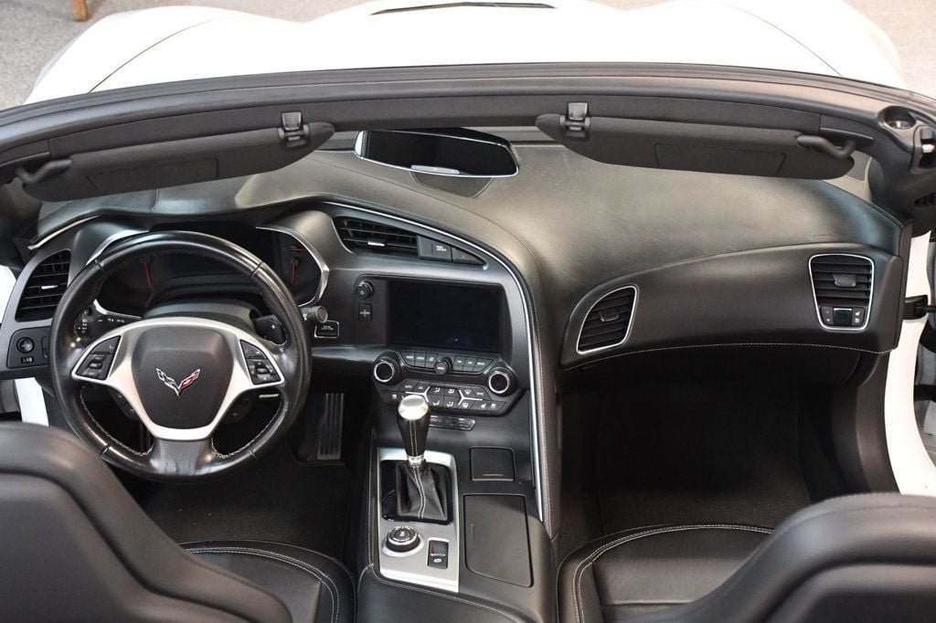 Used 2014 Chevrolet Corvette Stingray Convertible w/ 3LT Preferred Equipment Group RWD image 5