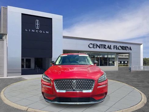 Used 2022 Lincoln Corsair FWD image 2