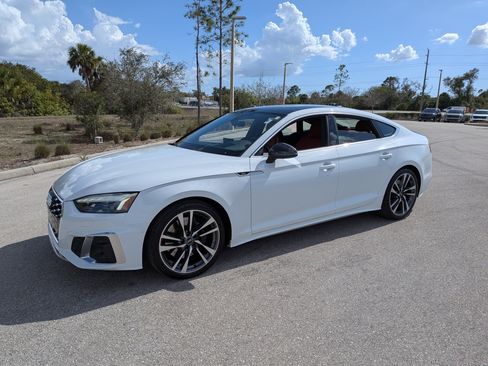Used 2022 Audi S5 Prestige image 9