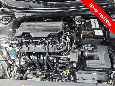 Used 2025 Kia K4 EX image 13