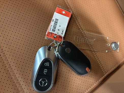 Certified 2026 Mercedes-Benz GLC 300 GLC 300 image 26