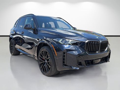New 2026 BMW X5 sDrive40i w/ M Sport Package RWD image 1