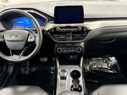 Used 2021 Ford Escape Titanium image 26