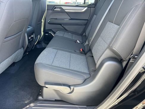 New 2026 GMC Acadia Elevation image 17