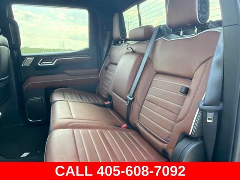 Used 2025 GMC Sierra 1500 Denali Ultimate AWD/4WD image 13