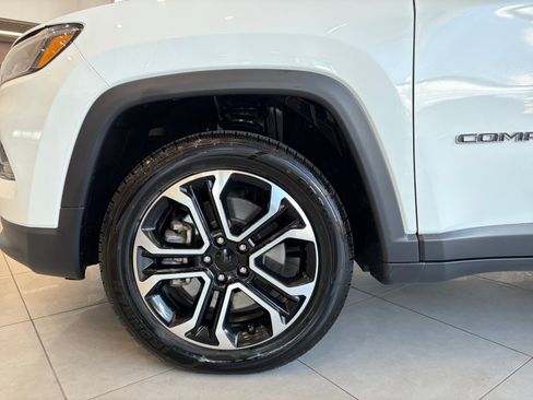 Used 2024 Jeep Compass Limited AWD/4WD image 10