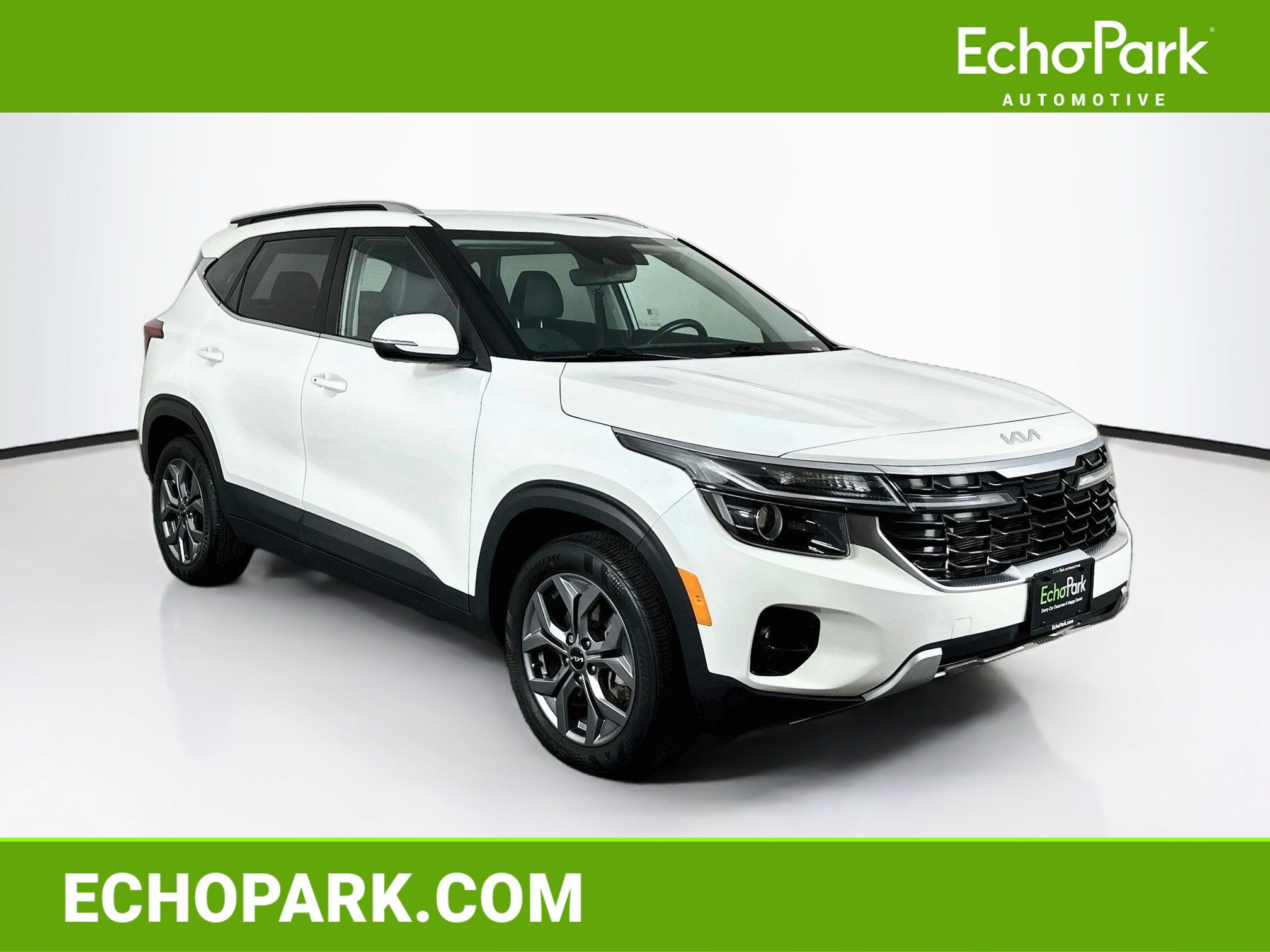 Used 2024 Kia Seltos S AWD/4WD image 1