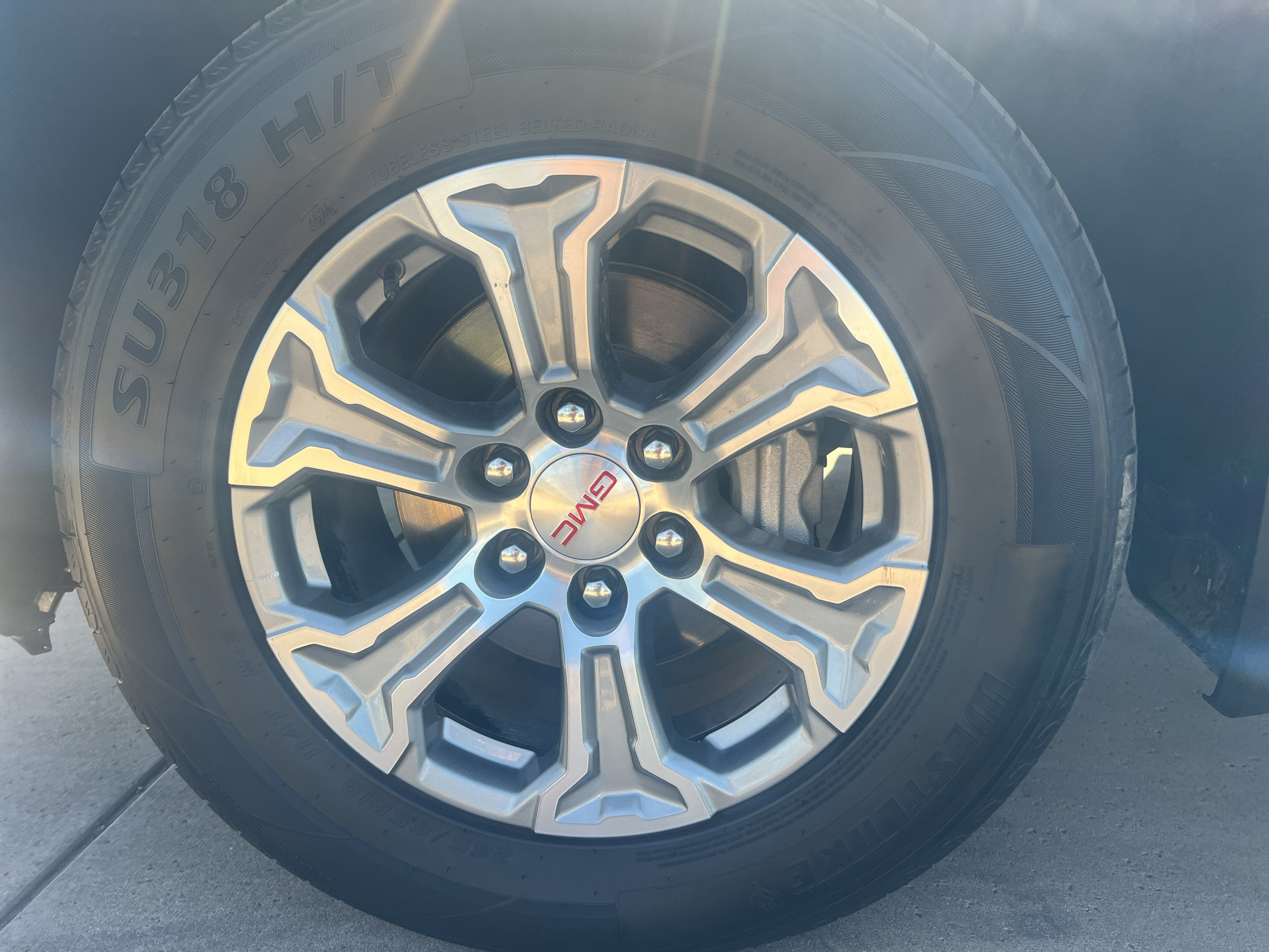 Used 2025 GMC Sierra 1500 SLT AWD/4WD image 16