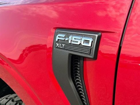 Used 2022 Ford F150 XLT w/ Equipment Group 302A High AWD/4WD image 14
