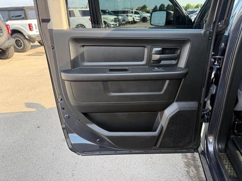 Used 2019 RAM 1500 Tradesman w/ Popular Equipment Group AWD/4WD image 9