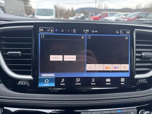 New 2026 Chrysler Pacifica Select image 18