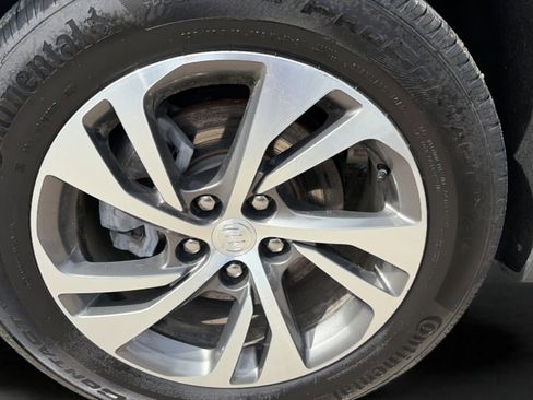 Used 2021 Buick Envision Essence image 21