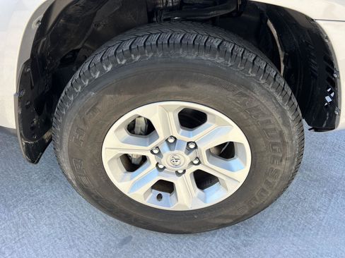 Used 2023 Toyota 4Runner SR5 image 12