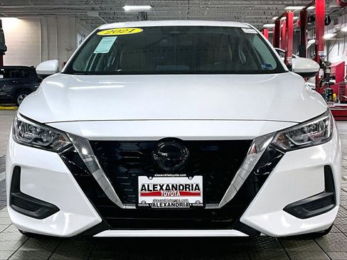 Used 2021 Nissan Sentra SV w/ SV Premium Package image 3