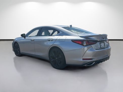 Used 2023 Lexus ES 350 F Sport w/ Accessory Package (Z2) FWD image 5
