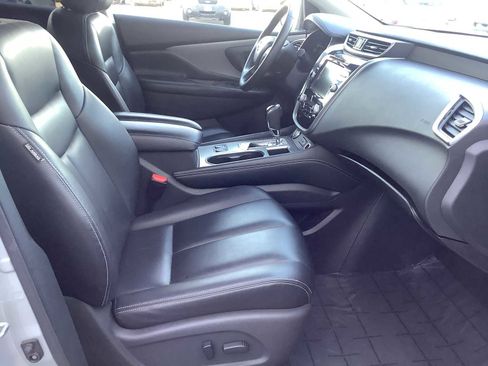 Used 2023 Nissan Murano SV image 15