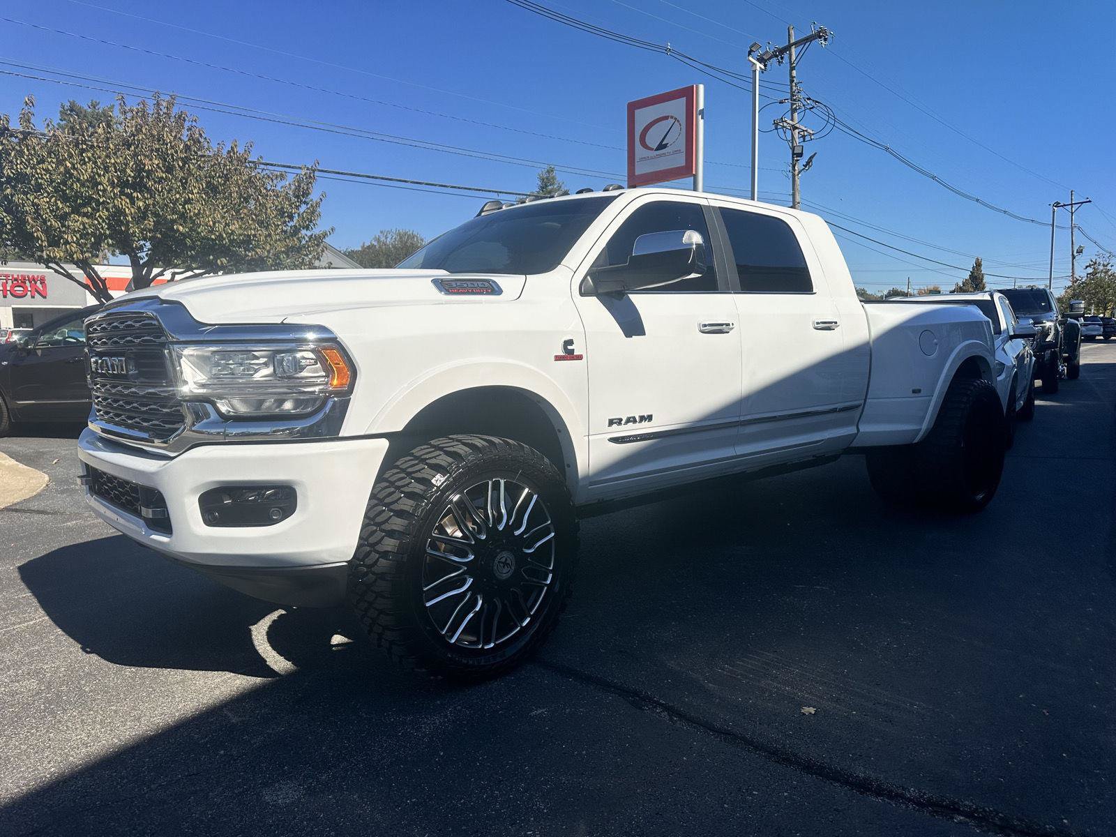 Used 2020 RAM 3500 Limited AWD/4WD image 8