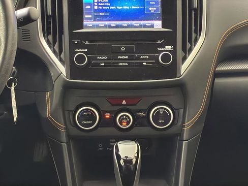 Used 2023 Subaru Crosstrek 2.0i Premium image 18