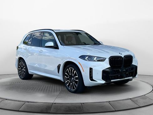 Used 2026 BMW X5 sDrive40i w/ M Sport Package RWD image 1