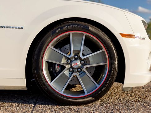 Used 2010 Chevrolet Camaro SS w/ RS Package image 31