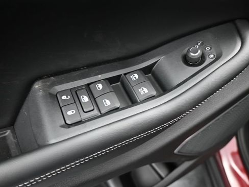 New 2026 Jeep Grand Cherokee Limited RWD image 12