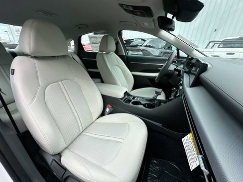 New 2026 Hyundai Sonata SE FWD image 24