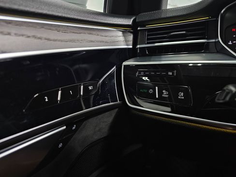 Used 2021 Audi A8 L 3.0T w/ Executive Plus Package AWD/4WD image 42
