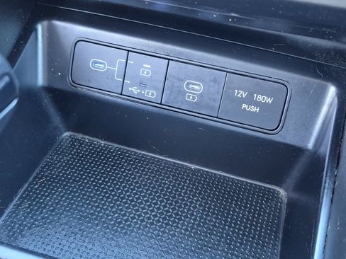 Certified 2025 Hyundai Tucson SE AWD/4WD image 27