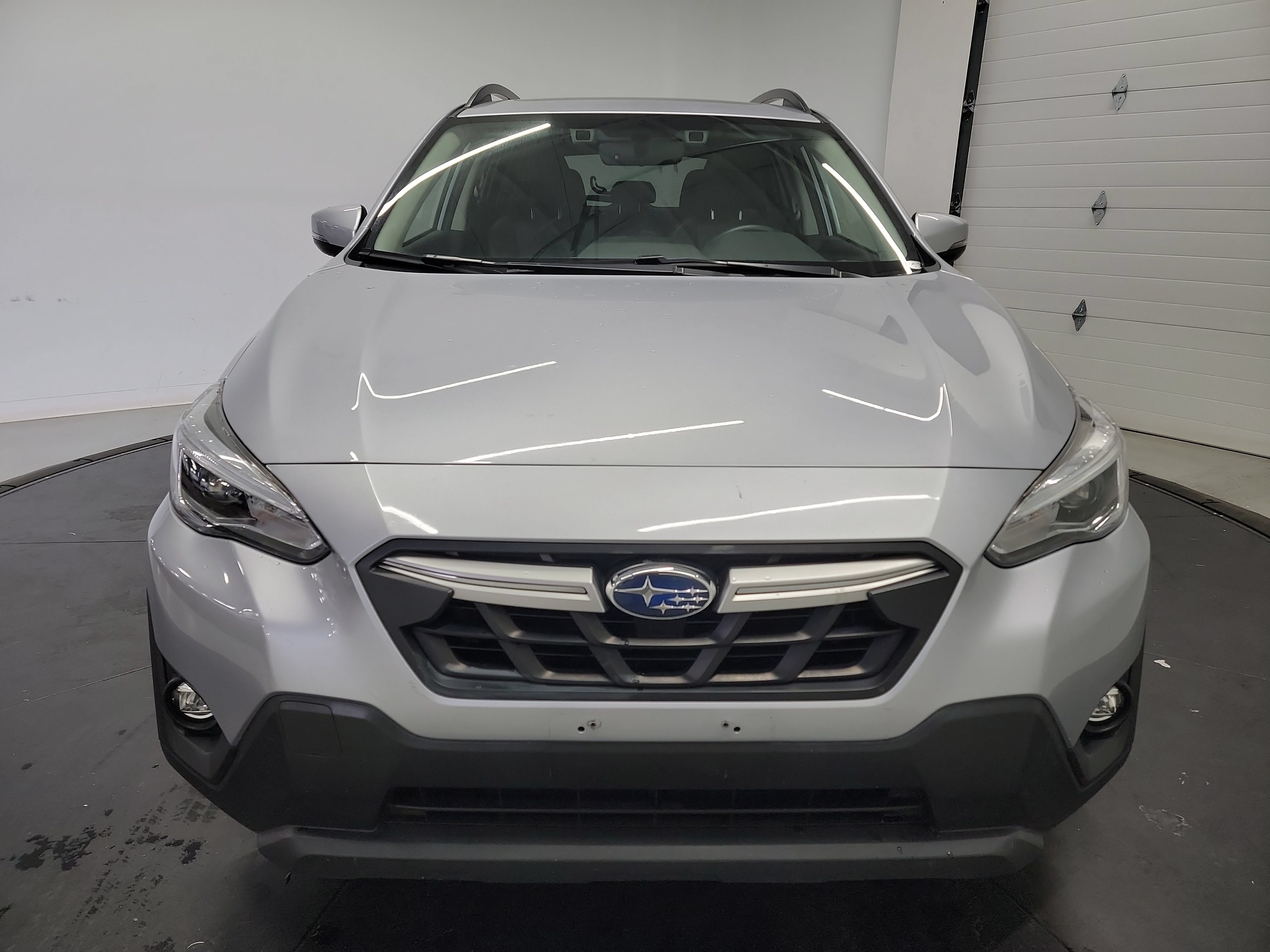 Used 2022 Subaru Crosstrek 2.5i Limited w/ Moonroof Package 1 AWD/4WD image 2