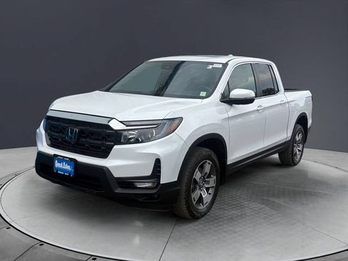 Certified 2024 Honda Ridgeline RTL image 7