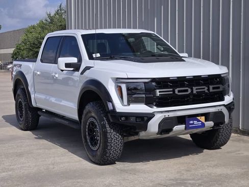 Certified 2025 Ford F150 Raptor AWD/4WD image 3