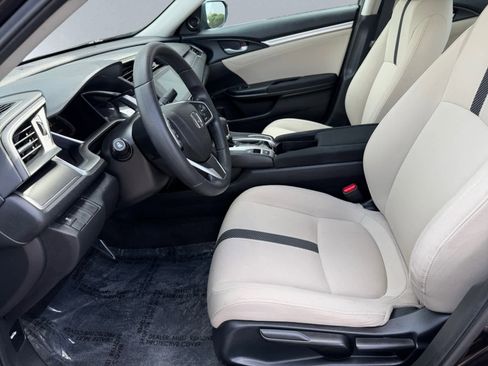 Used 2018 Honda Civic EX image 7