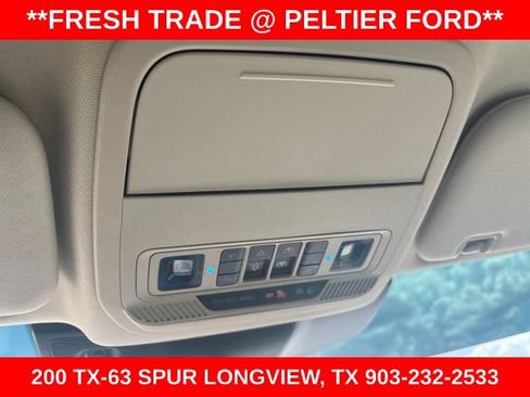 Used 2021 Ford Explorer Platinum w/ Equipment Group 601A AWD/4WD image 18