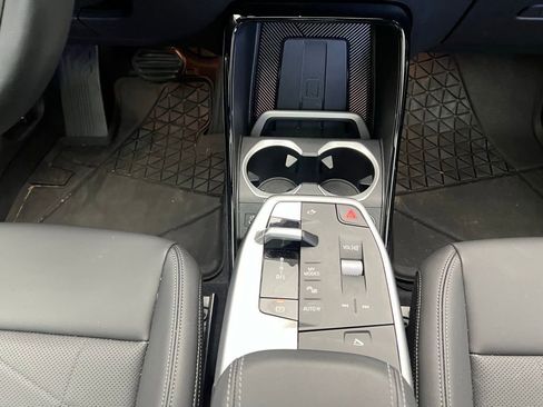 Certified 2025 BMW X1 xDrive28i AWD/4WD image 11