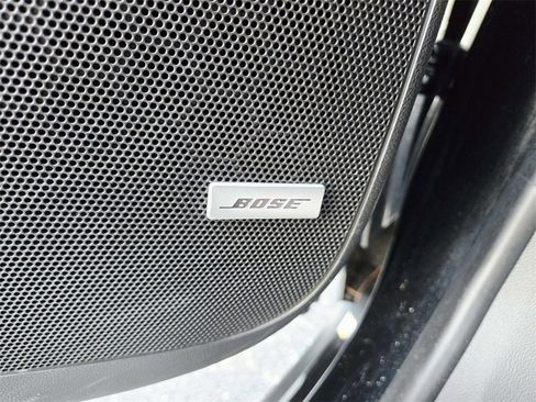 Used 2020 Buick Enclave Essence w/ Sport Touring Edition image 39