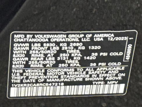 Used 2024 Volkswagen Atlas SE AWD/4WD image 26
