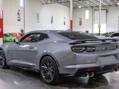 Used 2024 Chevrolet Camaro ZL1 RWD image 5