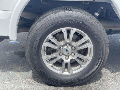 Used 2020 Ford F150 Lariat image 9