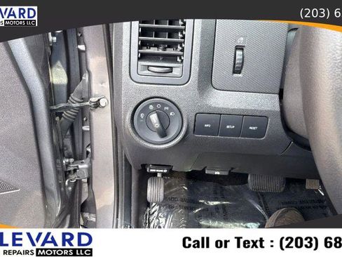 Used 2012 Ford Escape XLT image 21