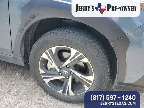 Used 2024 Subaru Crosstrek 2.0i Premium AWD/4WD image 6