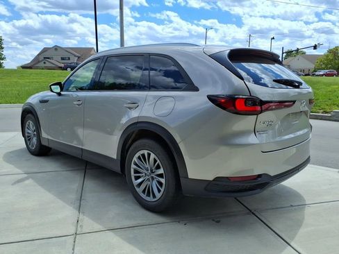 Used 2024 MAZDA CX-90 3.3 Turbo w/ Preferred Plus AWD/4WD image 5