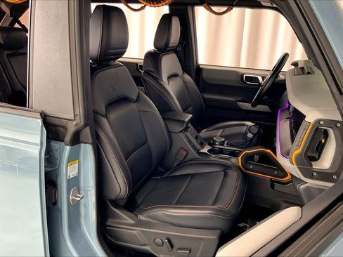 Used 2023 Ford Bronco Badlands w/ Sasquatch Package image 6