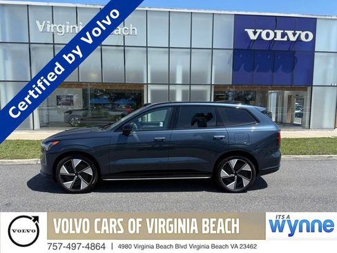 Used 2025 Volvo EX90 Ultra AWD/4WD image 1