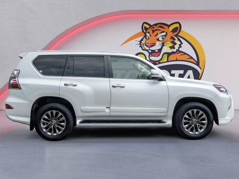 Used 2014 Lexus GX 460 Luxury AWD/4WD image 4