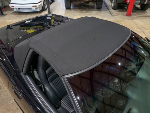 Used 2003 Chevrolet Corvette Convertible w/ Preferred Equipment Group1 RWD image 33