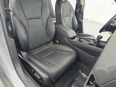 Used 2023 Honda Accord Touring image 10