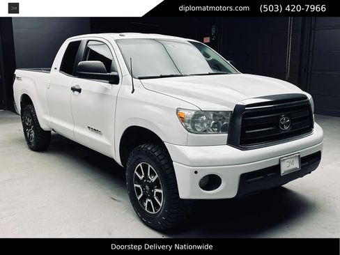 Used 2013 Toyota Tundra 4x4 Double Cab image 9