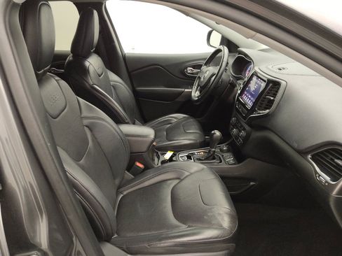 Used 2019 Jeep Cherokee Limited AWD/4WD image 21