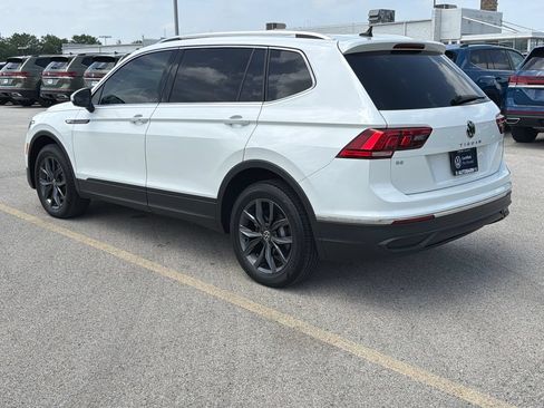 Certified 2023 Volkswagen Tiguan SE FWD image 4
